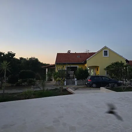 Villa Sunshine