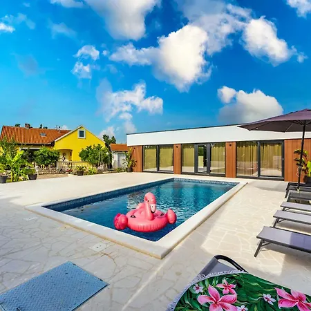 Sunshine Villa Pridraga