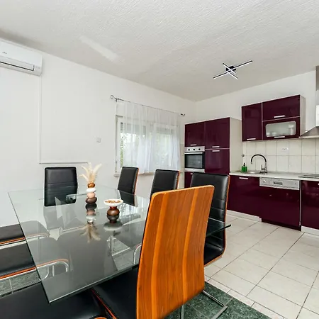 Villa Sunshine *