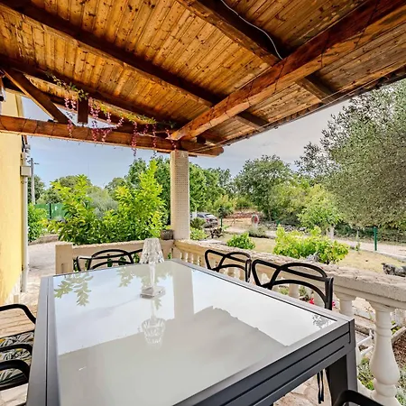 Sunshine Villa